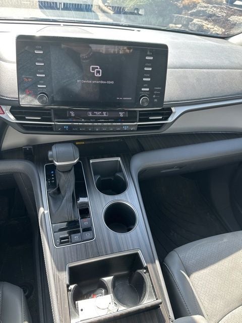 2023 Toyota Sienna Limited 7 Passenger