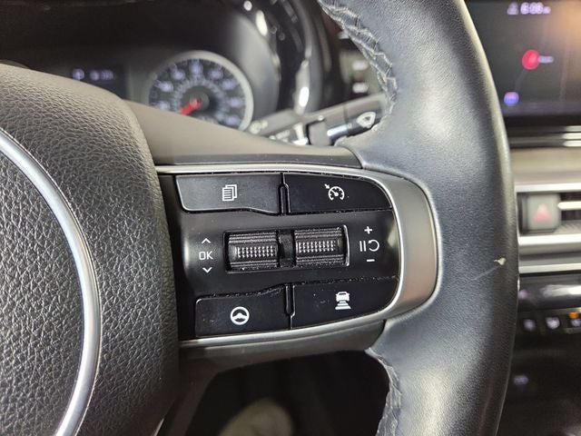 2022 Kia K5 EX