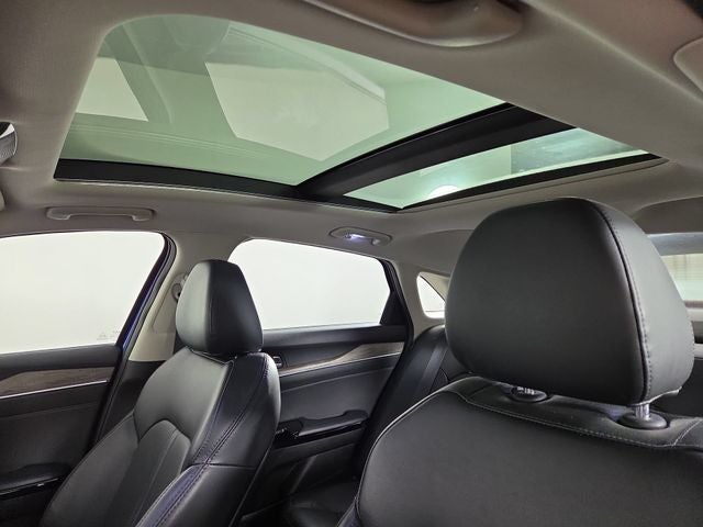 2022 Kia K5 EX
