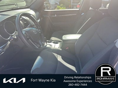 2011 Kia Sorento LX
