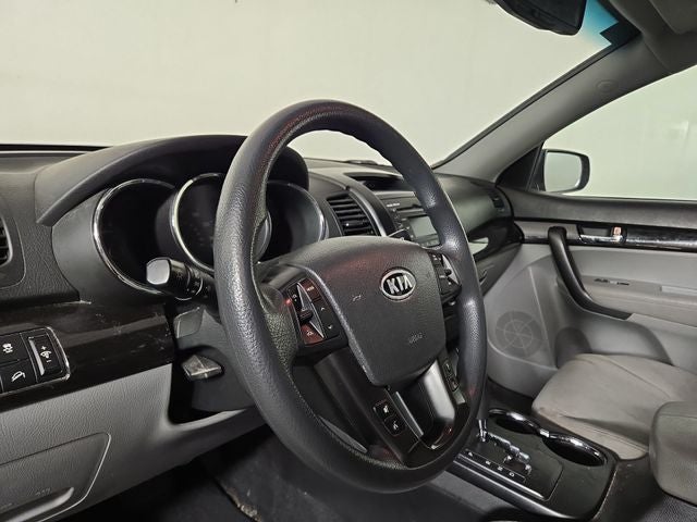 2011 Kia Sorento LX