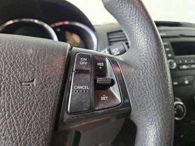 2011 Kia Sorento LX