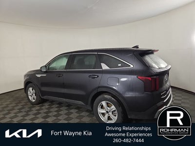 2025 Kia Sorento LX