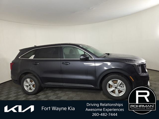 2025 Kia Sorento LX