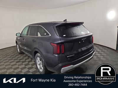 2025 Kia Sorento LX
