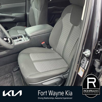 2025 Kia Sorento LX