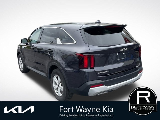 2025 Kia Sorento LX