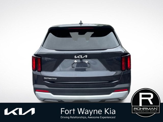 2025 Kia Sorento LX