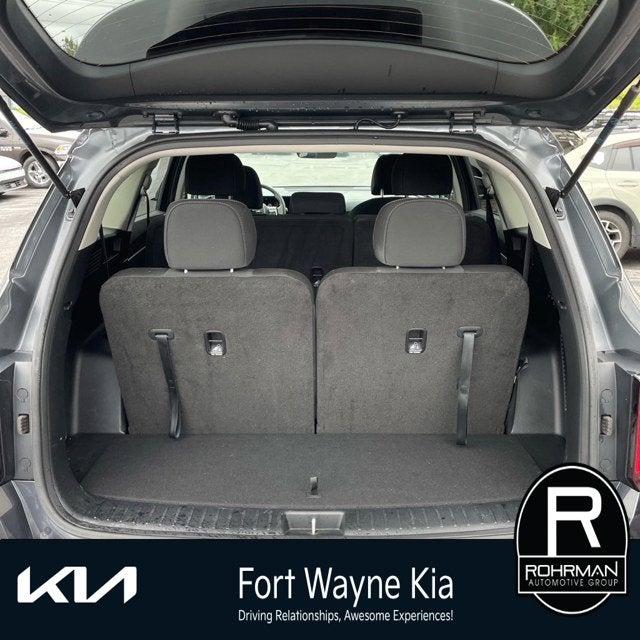 2025 Kia Sorento LX
