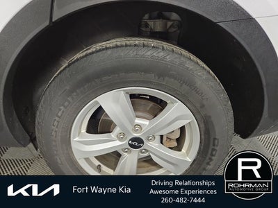 2023 Kia Sorento LX