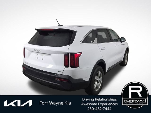 2023 Kia Sorento LX