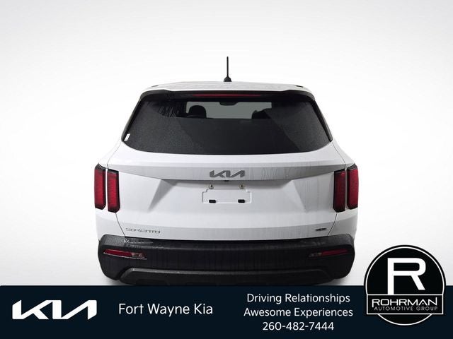 2023 Kia Sorento LX