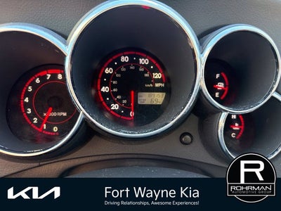 2005 Pontiac Vibe Base