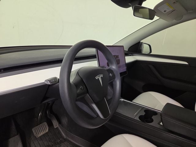 2025 Tesla Model Y Long Range