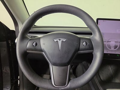 2025 Tesla Model Y Long Range