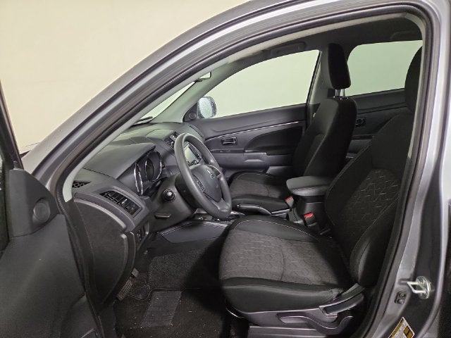 2025 Mitsubishi Outlander Sport S