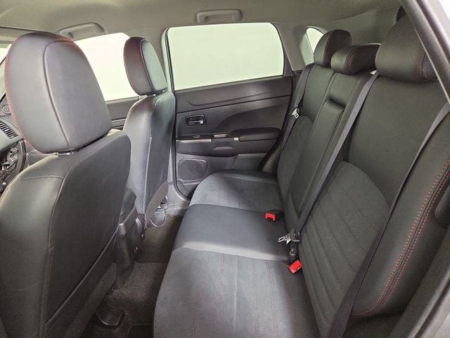 2024 Mitsubishi Outlander Sport S