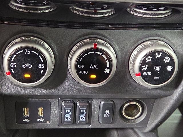 2024 Mitsubishi Outlander Sport S