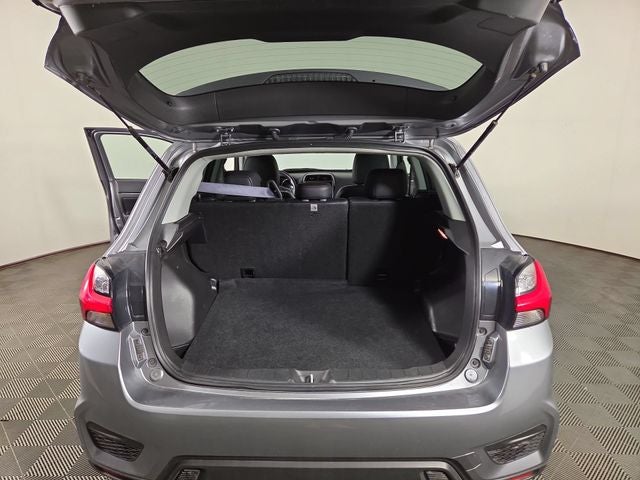 2024 Mitsubishi Outlander Sport S