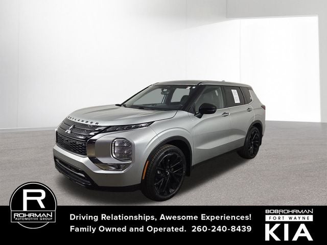 2022 Mitsubishi Outlander SE