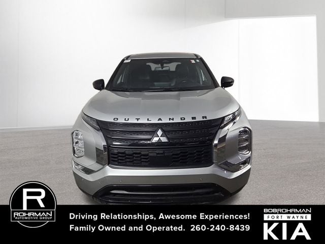 2022 Mitsubishi Outlander SE