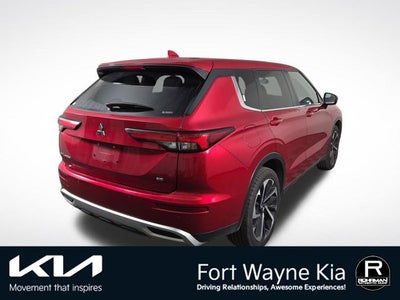 2024 Mitsubishi Outlander SE