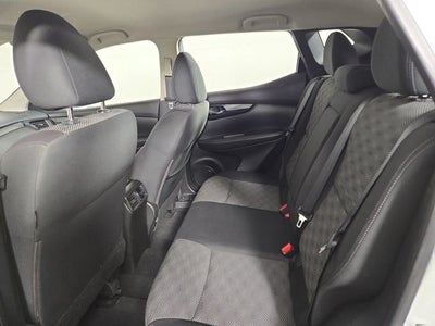 2017 Nissan Rogue Sport SV
