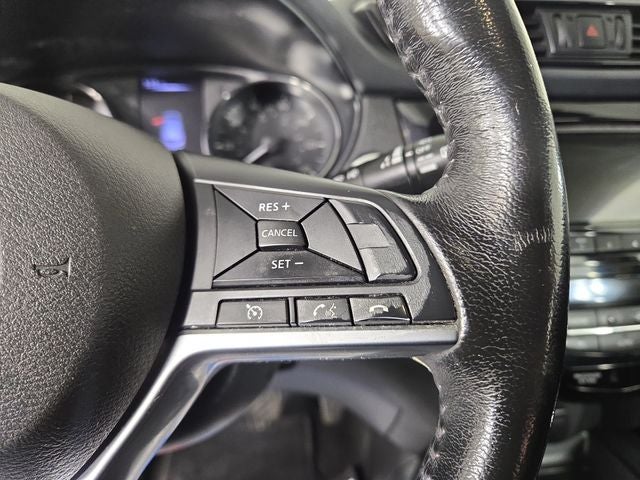 2017 Nissan Rogue Sport SV