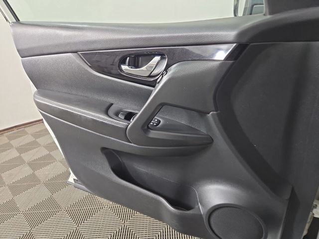 2017 Nissan Rogue Sport SV