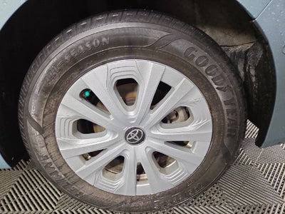 2019 Toyota Prius LE