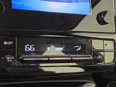 2019 Toyota Prius LE