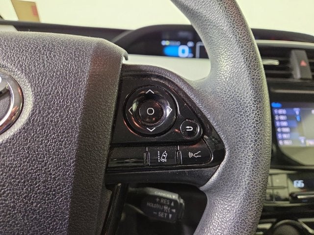 2019 Toyota Prius LE