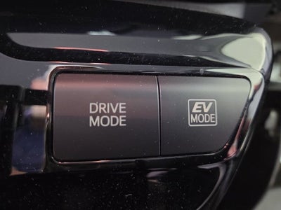 2019 Toyota Prius LE