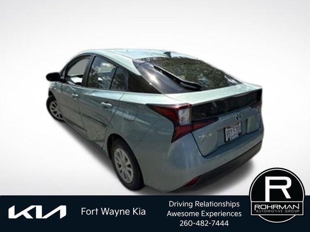 2019 Toyota Prius LE