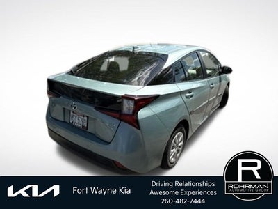 2019 Toyota Prius LE