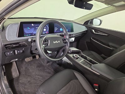 2024 Kia EV6 Light
