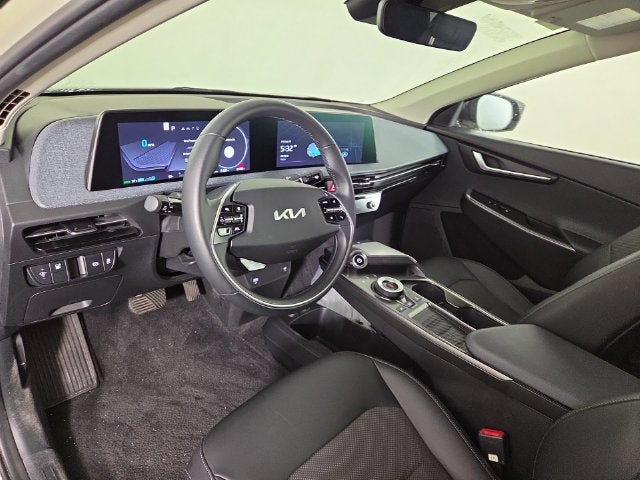 2024 Kia EV6 Light
