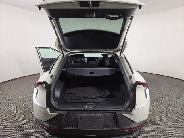 2024 Kia EV6 Light