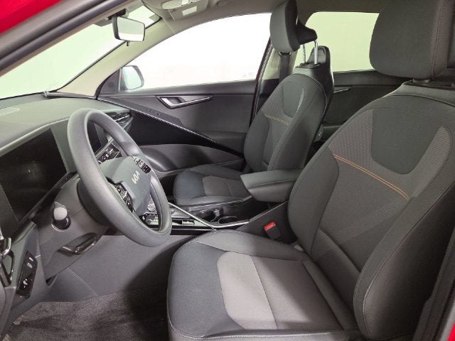 2025 Kia Niro LX