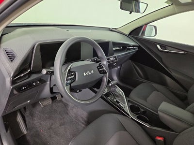 2025 Kia Niro LX