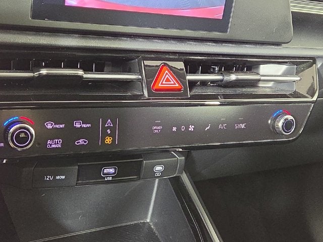 2025 Kia Niro LX