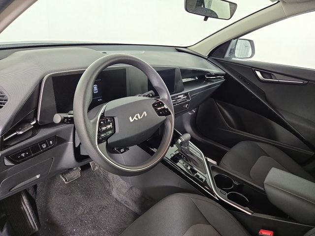 2025 Kia Niro LX