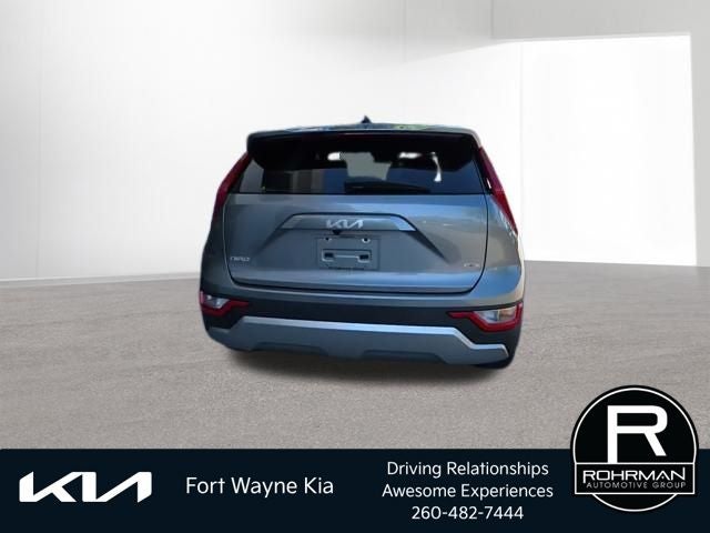 2024 Kia Niro LX