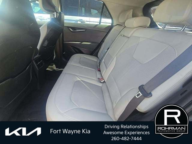 2023 Kia Niro EX