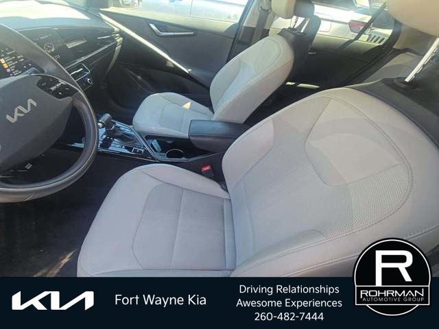 2023 Kia Niro EX