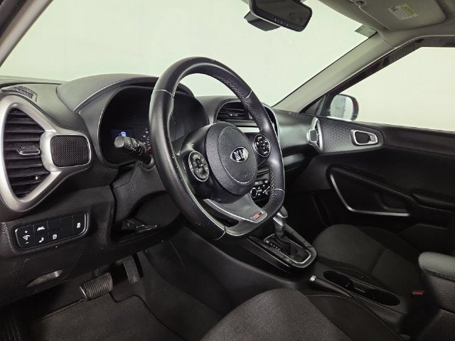 2021 Kia Soul GT-Line