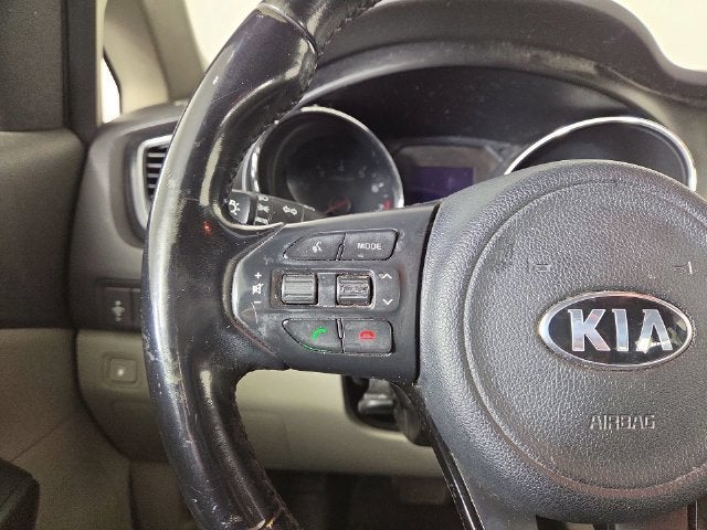2017 Kia Sedona LX