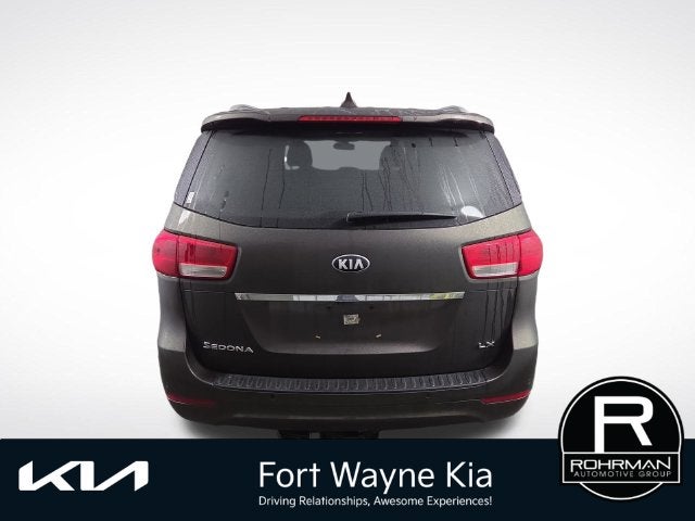 2017 Kia Sedona LX