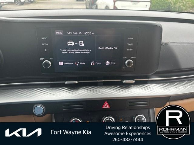 2024 Kia Carnival LX