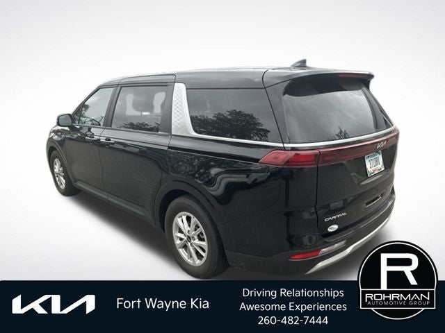 2024 Kia Carnival LX